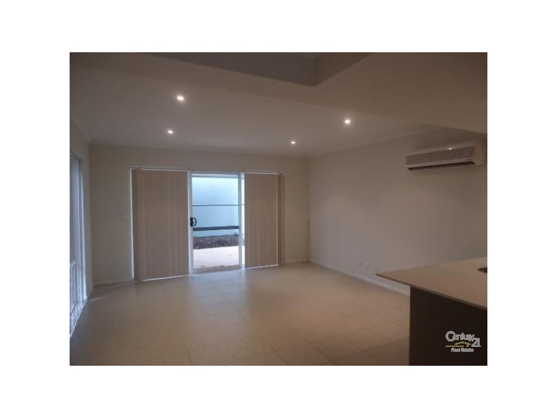 52 Waterfront Parkway, Shoalwater WA 6169