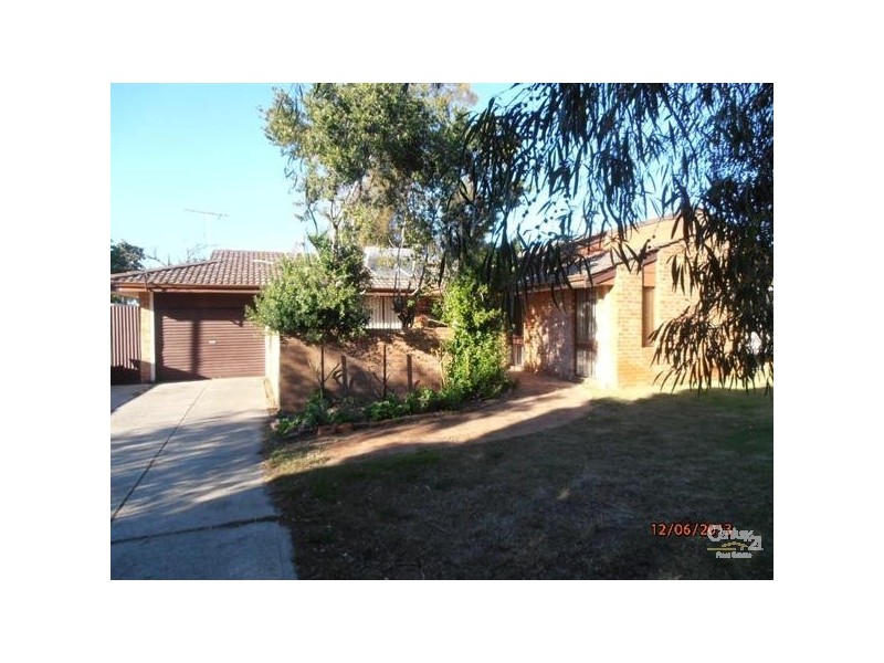 127 Malibu Road, Safety Bay WA 6169