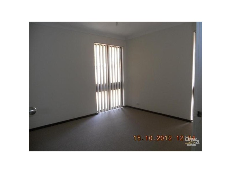 127 Malibu Road, Safety Bay WA 6169