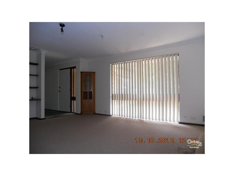 127 Malibu Road, Safety Bay WA 6169