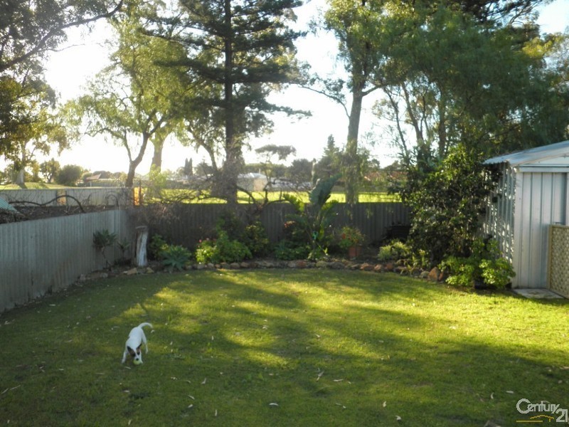 62 Unnaro Street, Hillman WA 6168