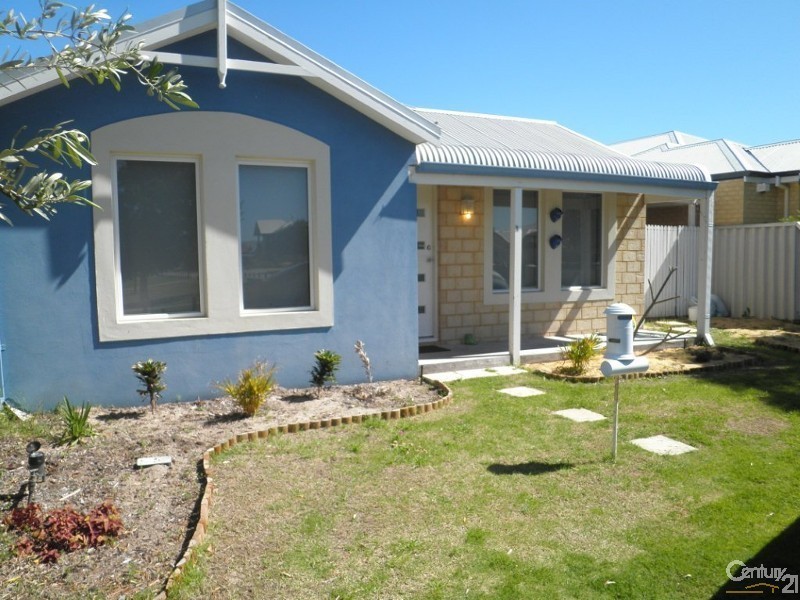 15 Seawind Drive, Rockingham WA 6168