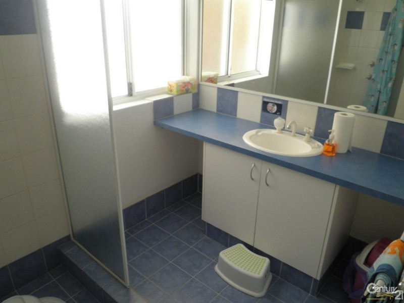 15 Seawind Drive, Rockingham WA 6168