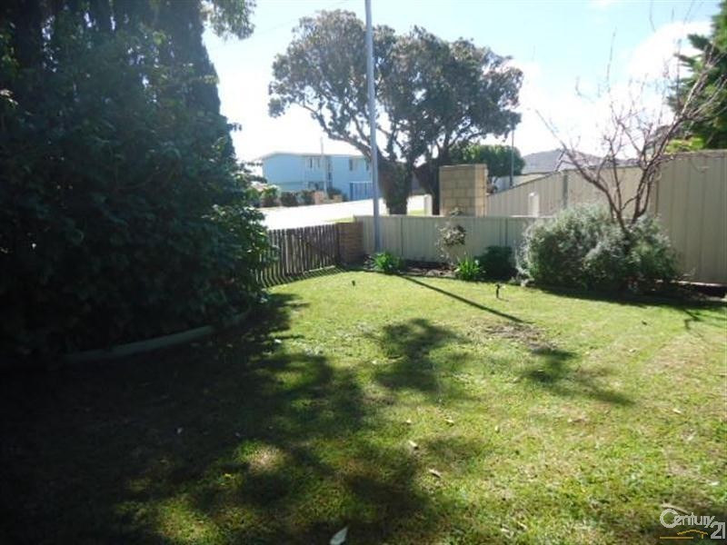 167A Penguin Road, Safety Bay WA 6169