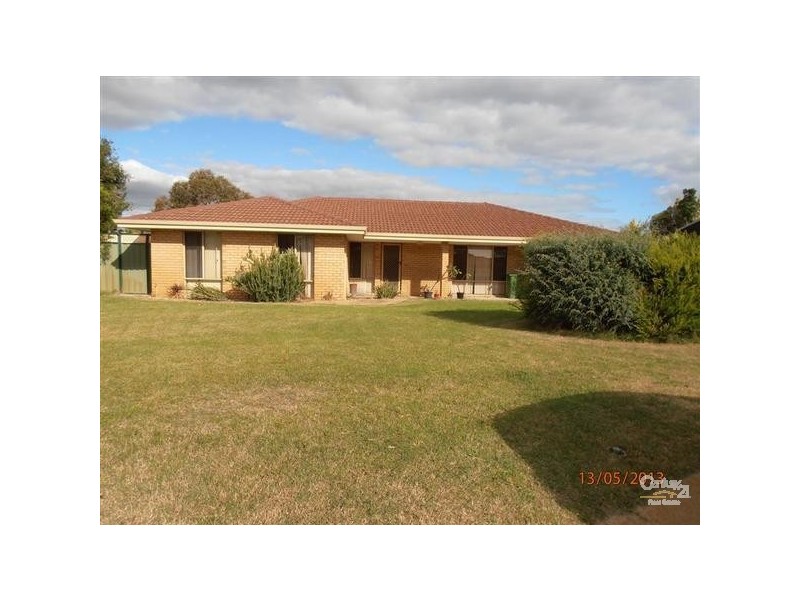 10 Anchor Place, Safety Bay WA 6169