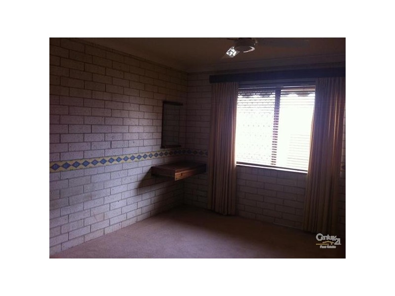 24/13 Merope Close, Rockingham WA 6168