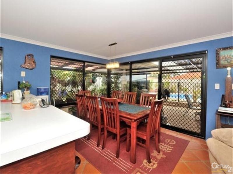 5 Springfield Court, Warnbro WA 6169
