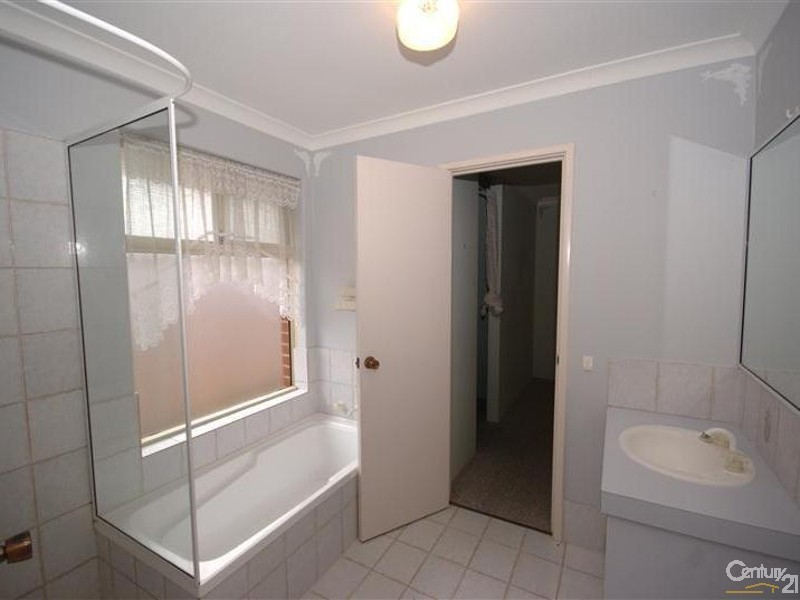 5/7  Greenlea Crescent, Warnbro WA 6169