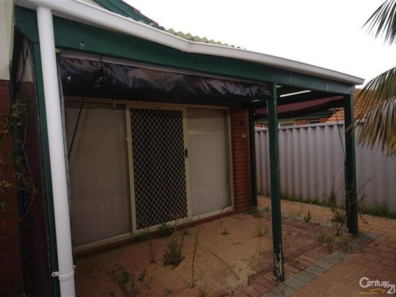 5/7  Greenlea Crescent, Warnbro WA 6169