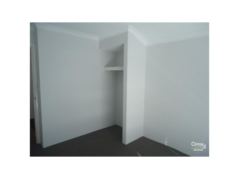 32 Sellafield Bend, Waikiki WA 6169