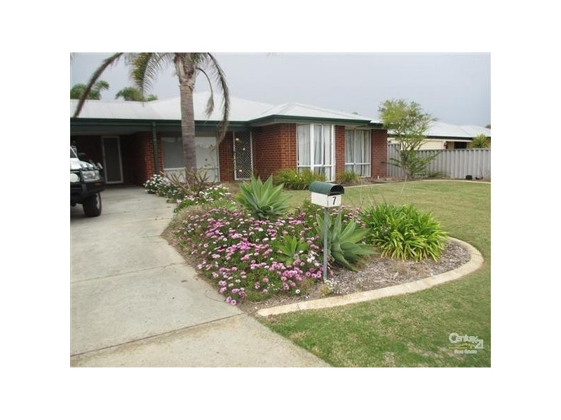 7 Redfin Close, Warnbro WA 6169