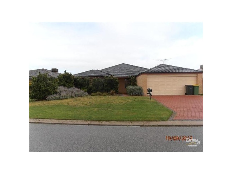 10 Corfu Pass, Port Kennedy WA 6172