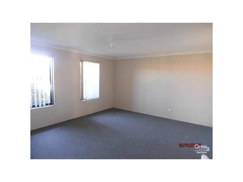 10 Corfu Pass, Port Kennedy WA 6172