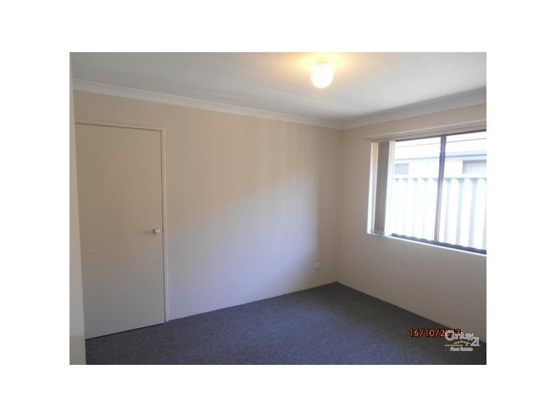10 Corfu Pass, Port Kennedy WA 6172