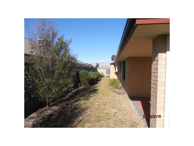 10 Corfu Pass, Port Kennedy WA 6172