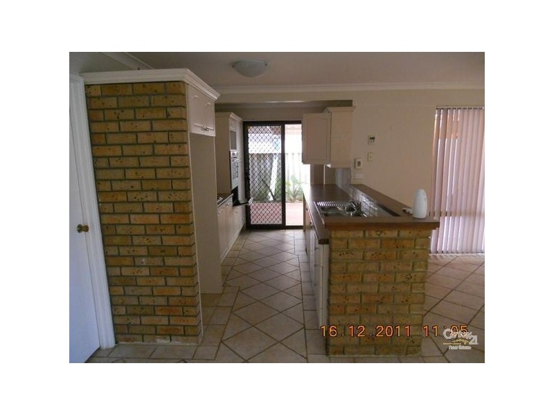 29 Hartland Way, Warnbro WA 6169