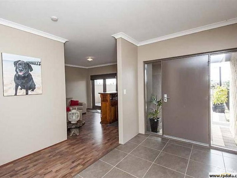 36 Harrington Waters Drive, Waikiki WA 6169