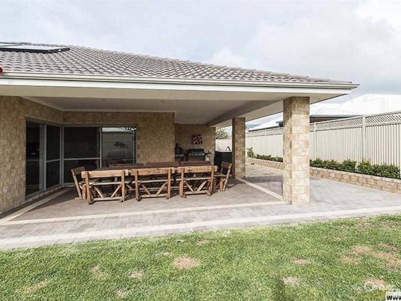 36 Harrington Waters Drive, Waikiki WA 6169