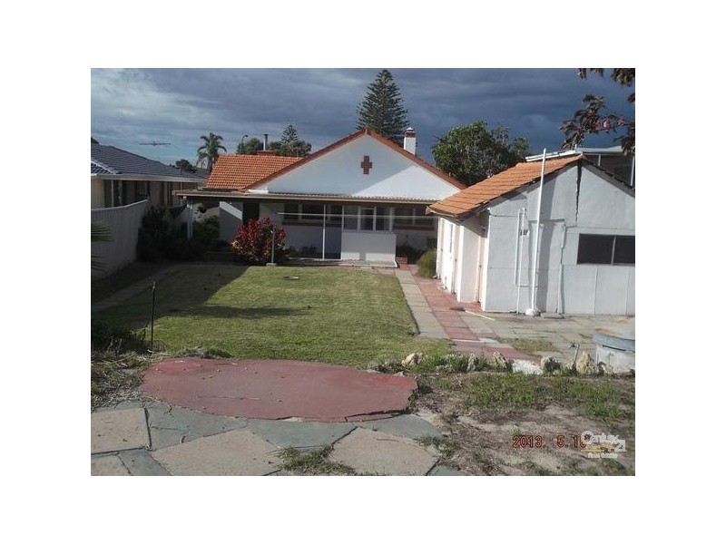 102 Harrison Street, Rockingham WA 6168