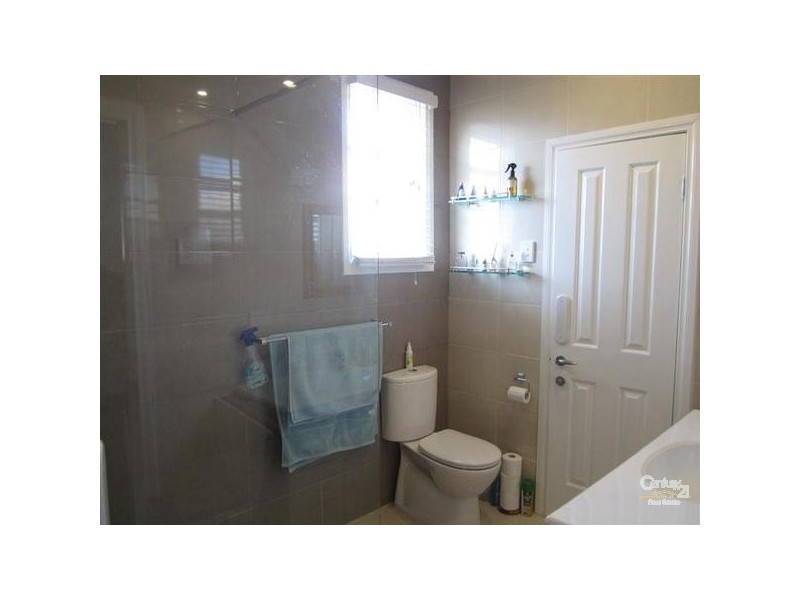 28 Grover Way, Medina WA 6167
