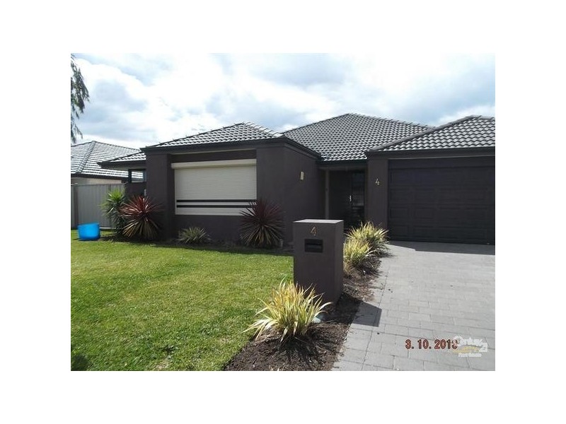 4 Lastovo Lane, Secret Harbour WA 6173