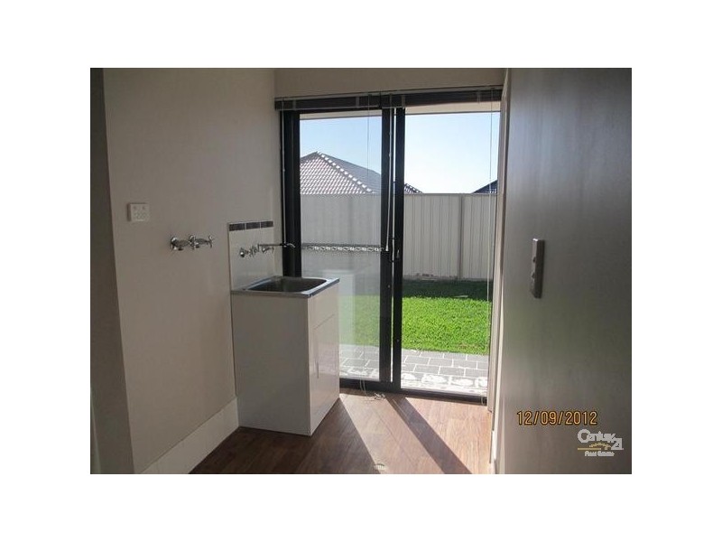 4 Lastovo Lane, Secret Harbour WA 6173