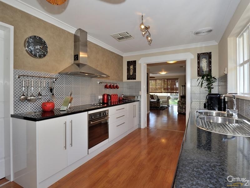 7 Catalina Street, Safety Bay WA 6169