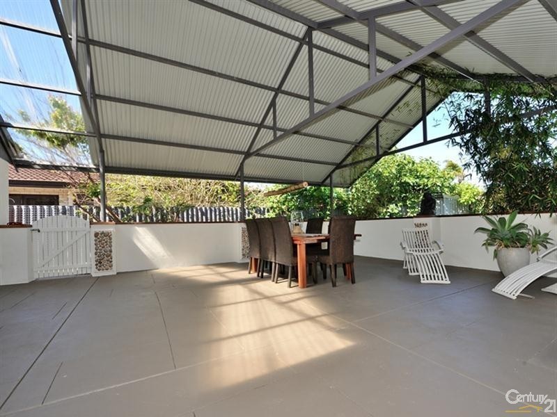 7 Catalina Street, Safety Bay WA 6169