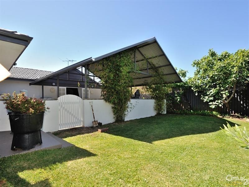 7 Catalina Street, Safety Bay WA 6169