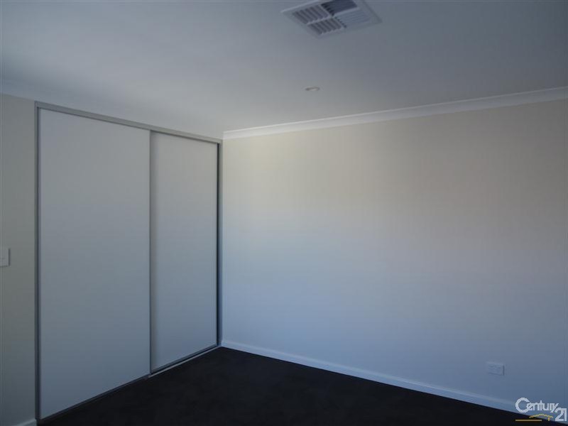 1/13 Vista Avenue, Rockingham WA 6168