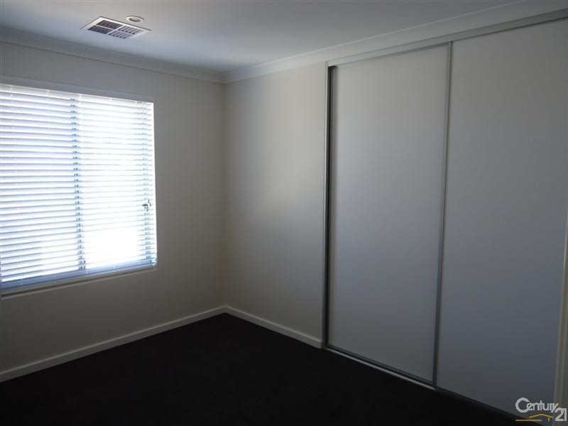 1/13 Vista Avenue, Rockingham WA 6168