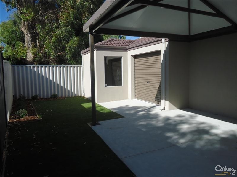 1/13 Vista Avenue, Rockingham WA 6168