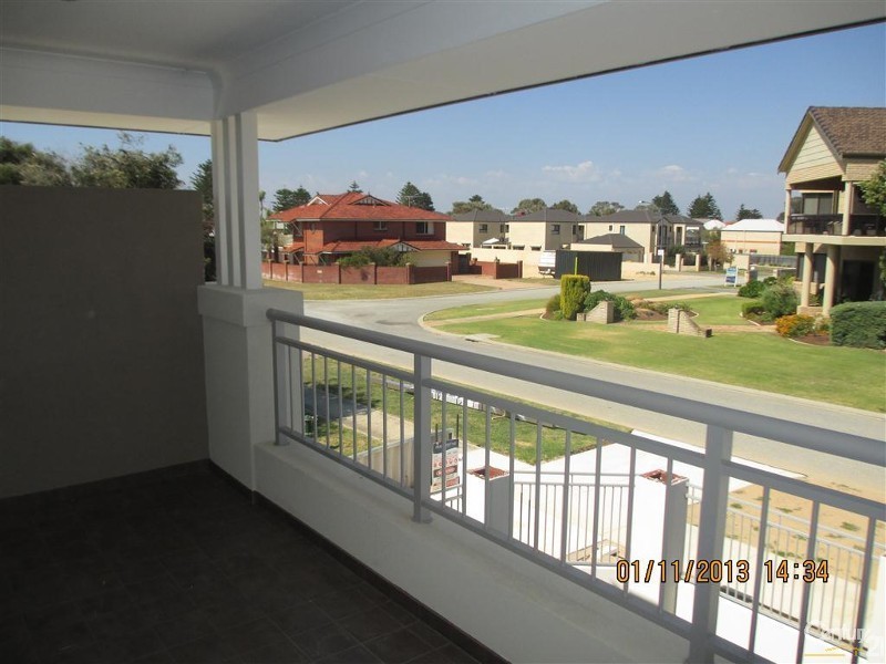 13 Vista Avenue, Rockingham WA 6168