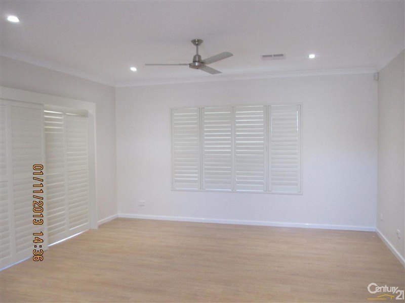 13 Vista Avenue, Rockingham WA 6168