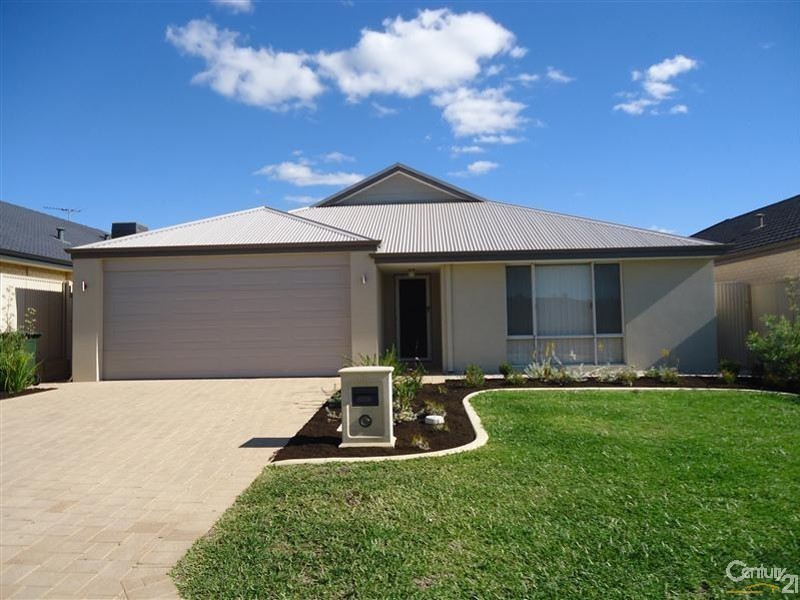 16 Hayeswater Circuit, Waikiki WA 6169