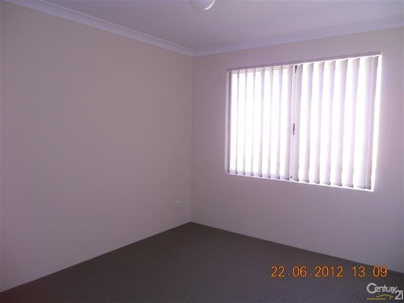 16 Hayeswater Circuit, Waikiki WA 6169
