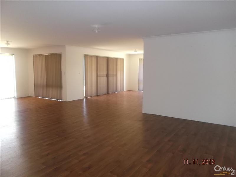 12 Lacrosse Vista, Secret Harbour WA 6173