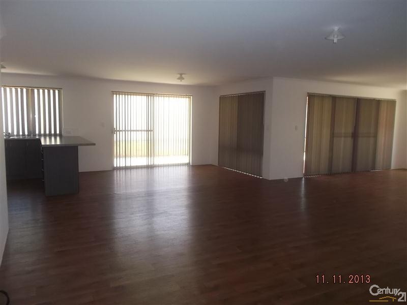 12 Lacrosse Vista, Secret Harbour WA 6173