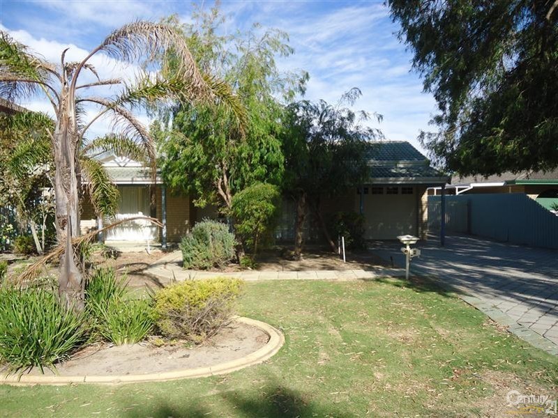 6 Vickery Street, Rockingham WA 6168