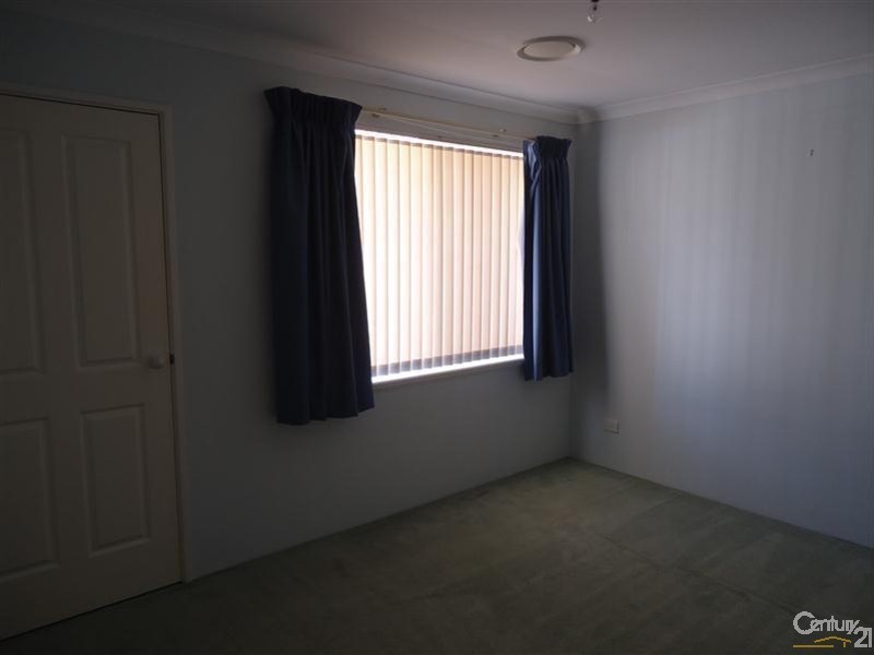 6 Vickery Street, Rockingham WA 6168