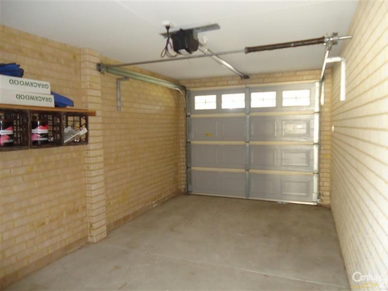 6 Vickery Street, Rockingham WA 6168