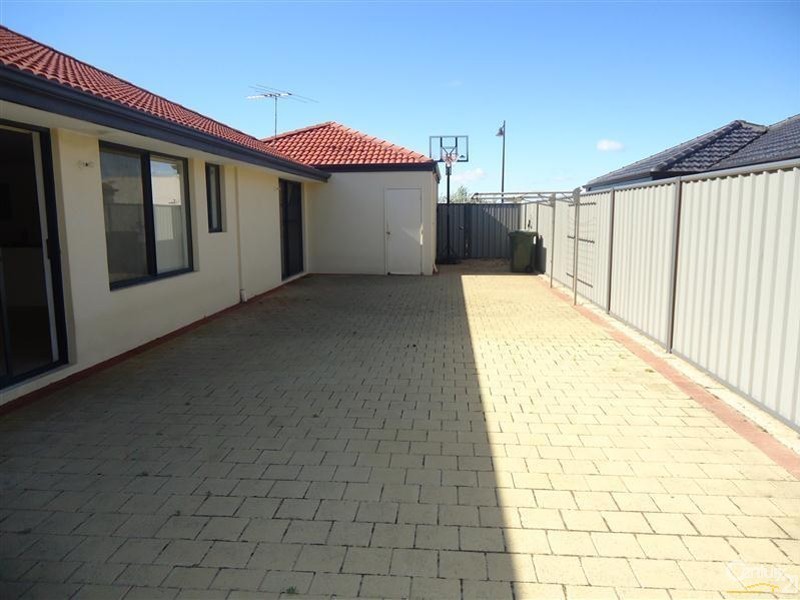 6 Kootingal Bend, Baldivis WA 6171