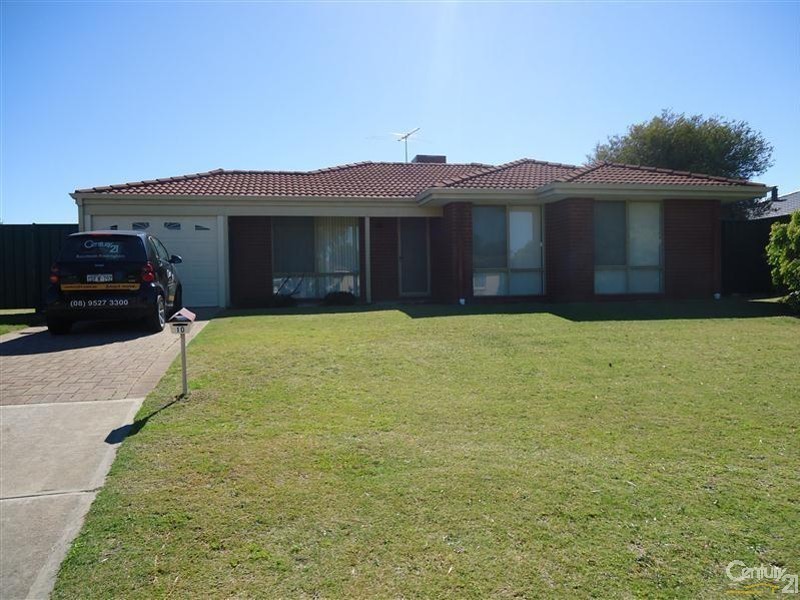 10 Labyrinth Street, Waikiki WA 6169