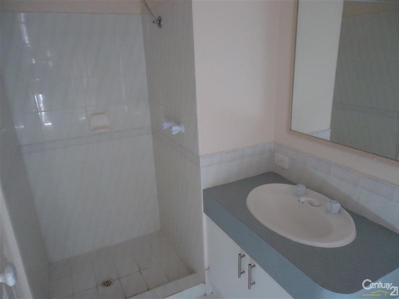 174 Willmott Drive, Waikiki WA 6169