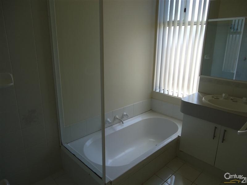 174 Willmott Drive, Waikiki WA 6169