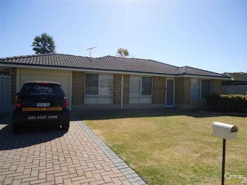 174 Willmott Drive, Waikiki WA 6169