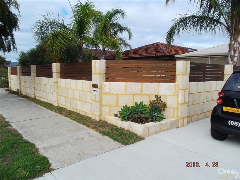 103 Safety Bay Road, Shoalwater WA 6169