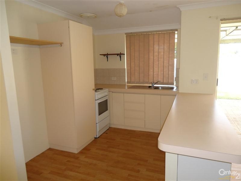 1 Santa Monica Drive, Waikiki WA 6169