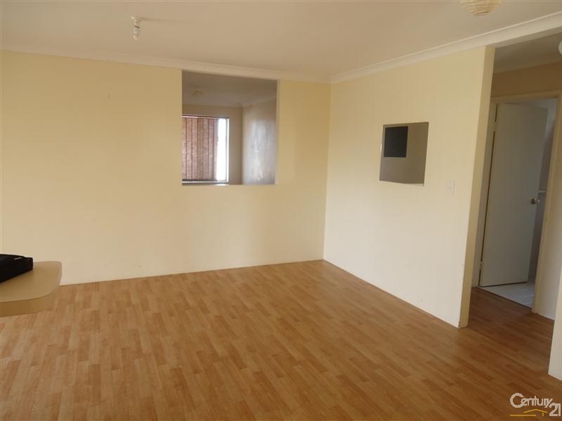 1 Santa Monica Drive, Waikiki WA 6169