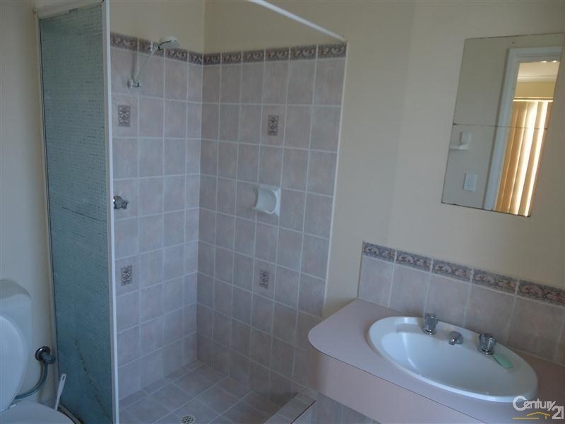 1 Santa Monica Drive, Waikiki WA 6169